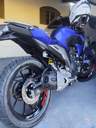 YAMAHA FZ25 FAZER ABS 